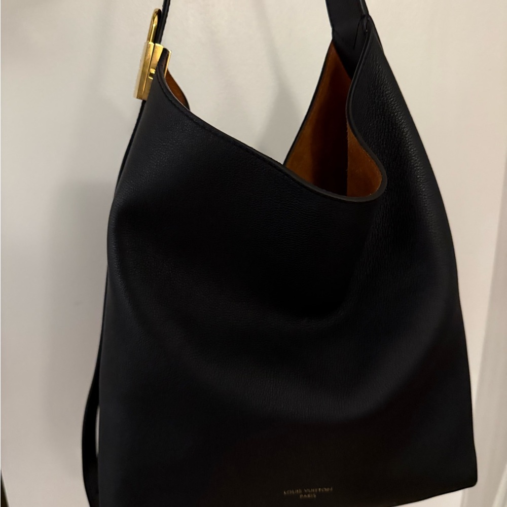 Louis Vuitton Low Key Black Hobo with Gold Hardware - Picture 2 of 12